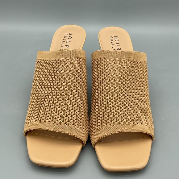 NEW Journee Collection Women’s Leighton Knit Slip on Sandals Beige Size 9 - Picture 3 of 11